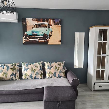 Mall Luxury Apartments Bacau Ngoại thất bức ảnh