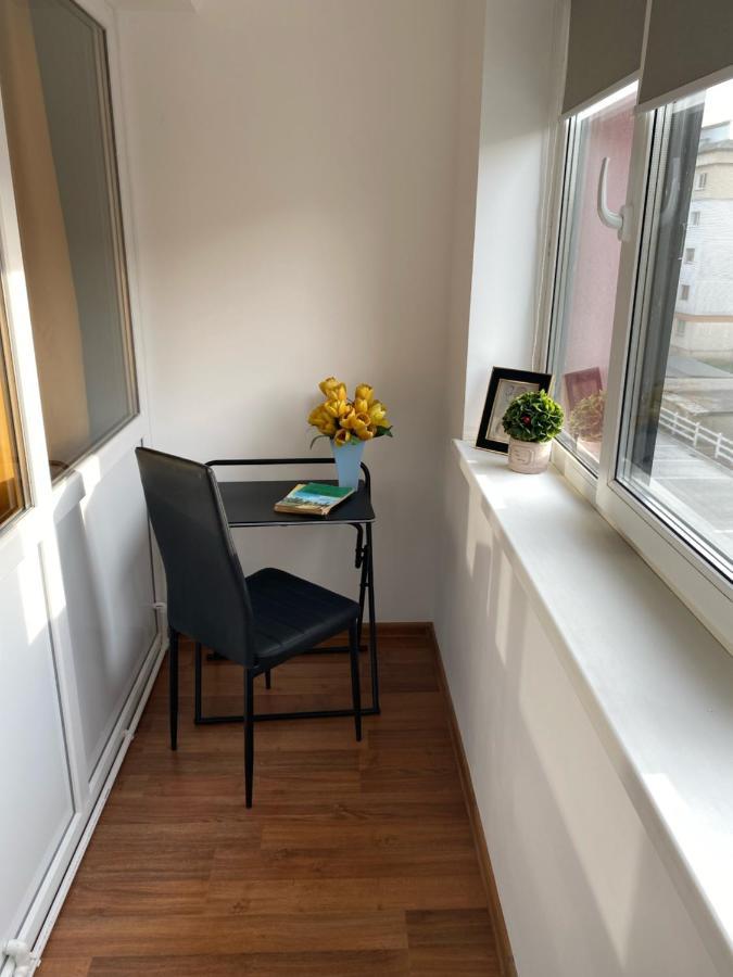 Mall Luxury Apartments Bacau Ngoại thất bức ảnh