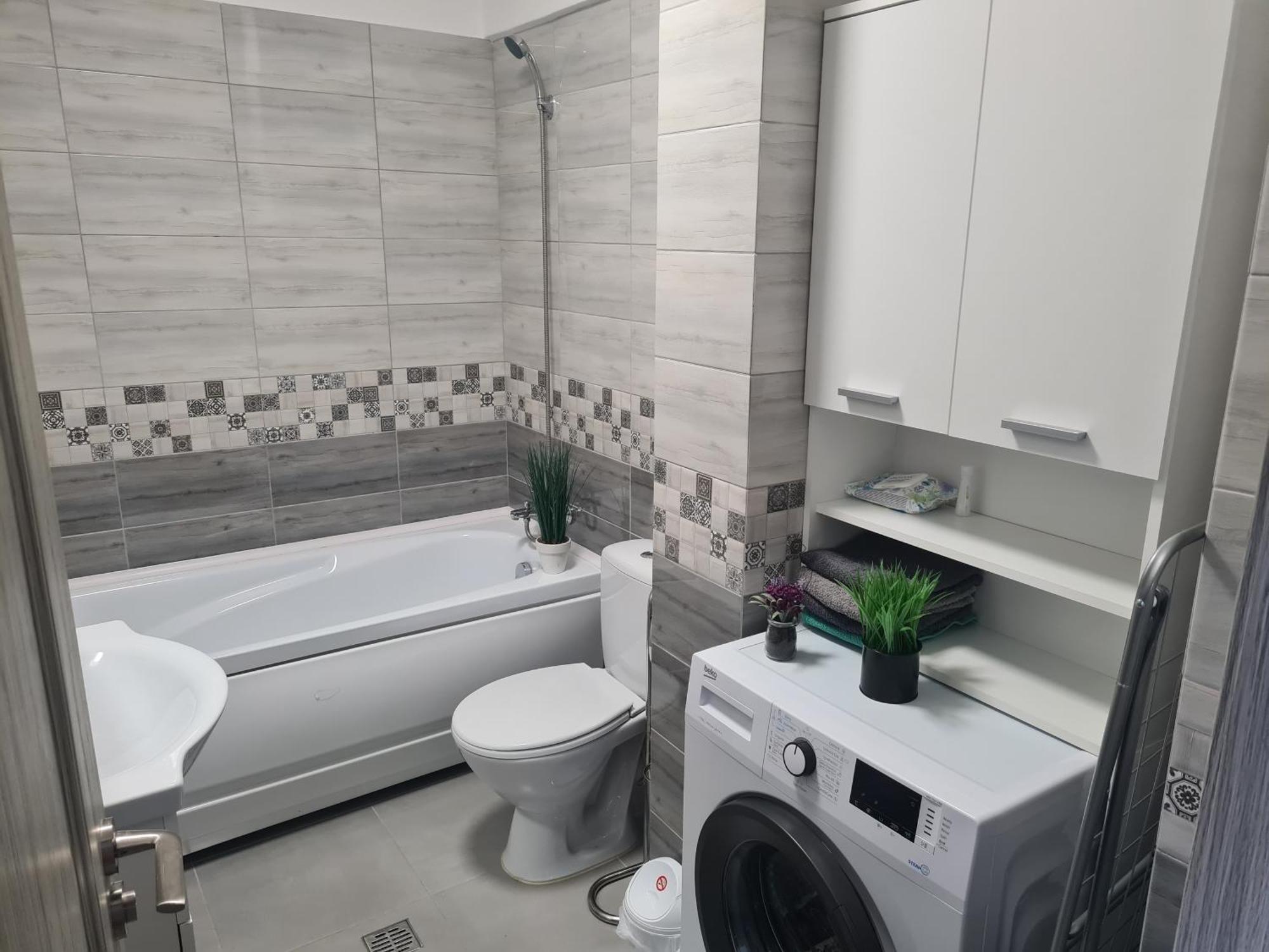 Mall Luxury Apartments Bacau Ngoại thất bức ảnh