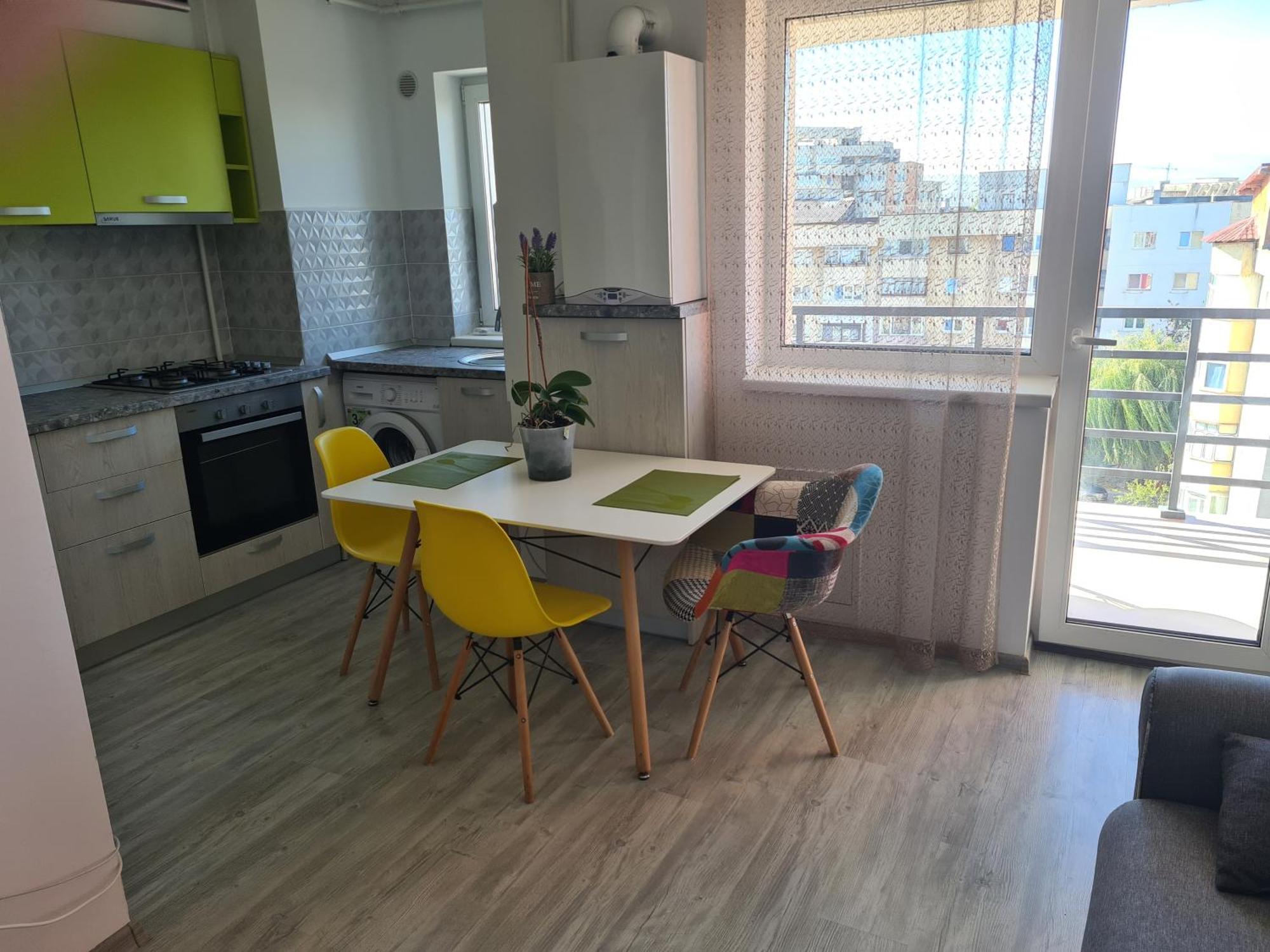 Mall Luxury Apartments Bacau Ngoại thất bức ảnh